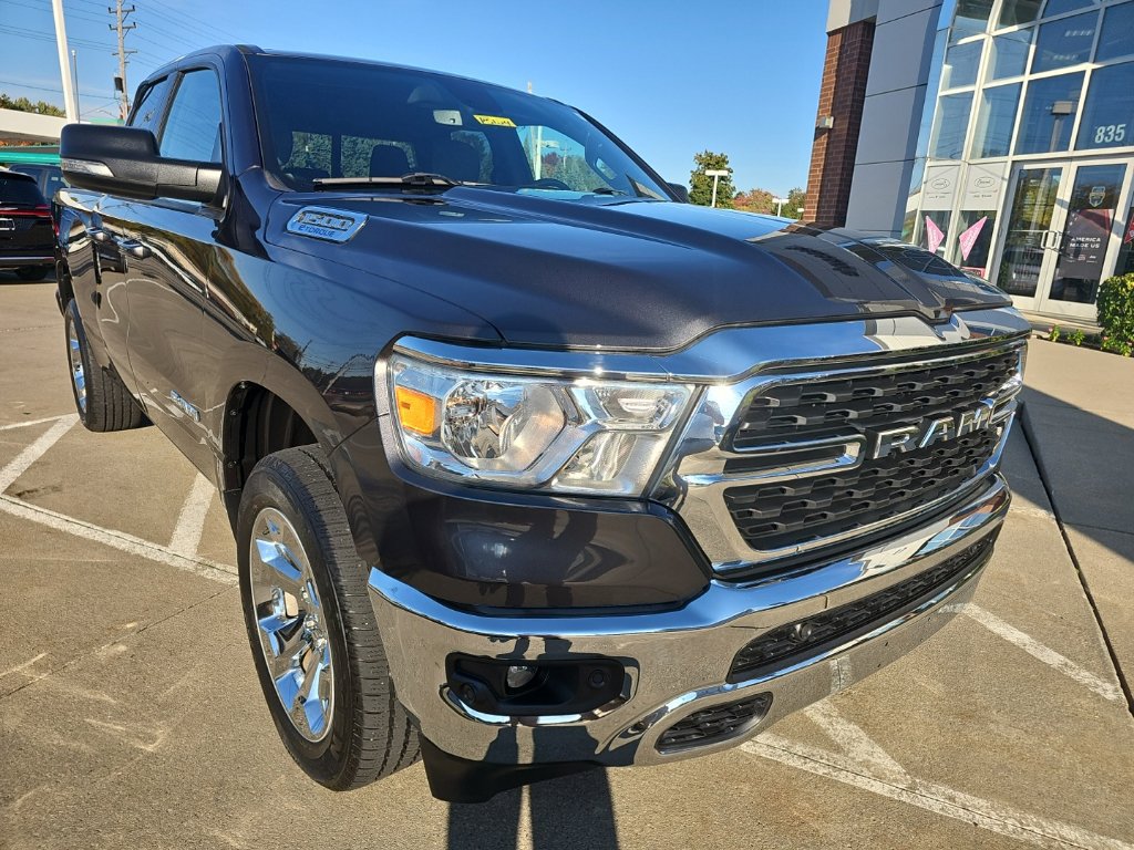 Used 2022 RAM 1500 Big Horn AWD/4WD image 3