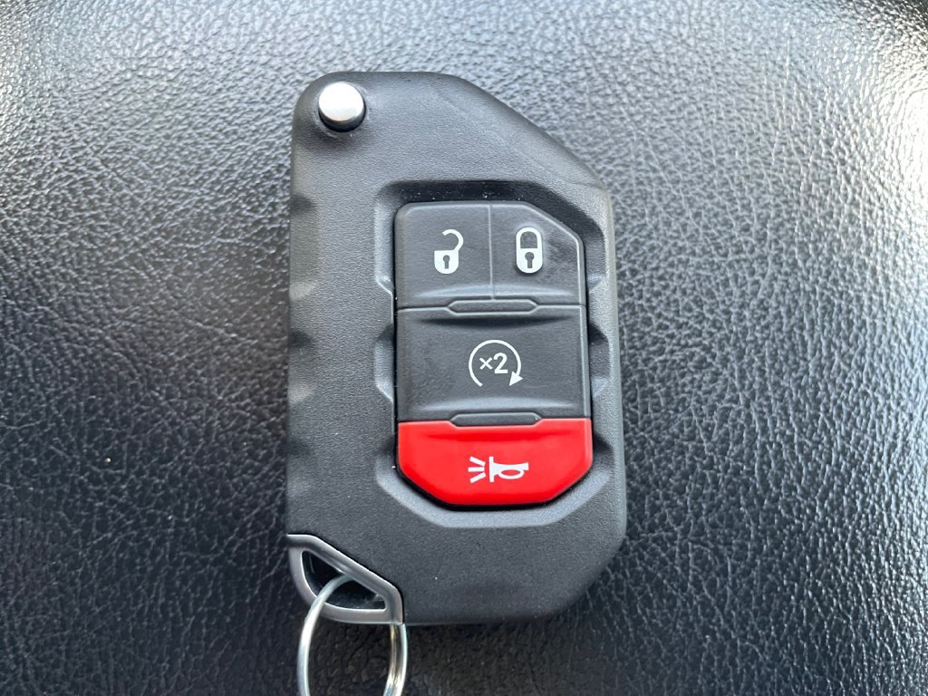 Certified 2023 Jeep Wrangler Sport AWD/4WD image 24