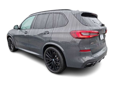 Used 2022 BMW X5 M50i w/ Executive Package AWD/4WD image 4