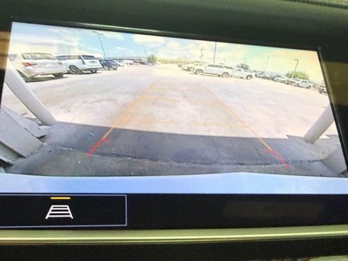 Certified 2023 Cadillac XT5 Luxury FWD image 9