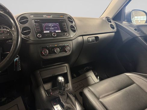 Used 2012 Volkswagen Tiguan S AWD/4WD image 20