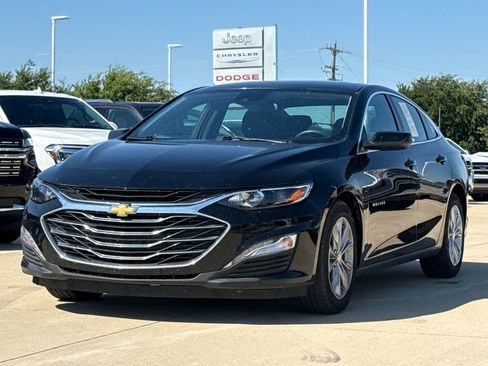 Used 2024 Chevrolet Malibu LT FWD image 3