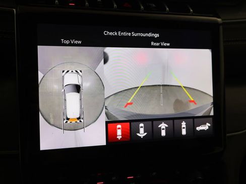 Used 2025 Jeep Grand Cherokee L Limited w/ Luxury Tech Group II image 40