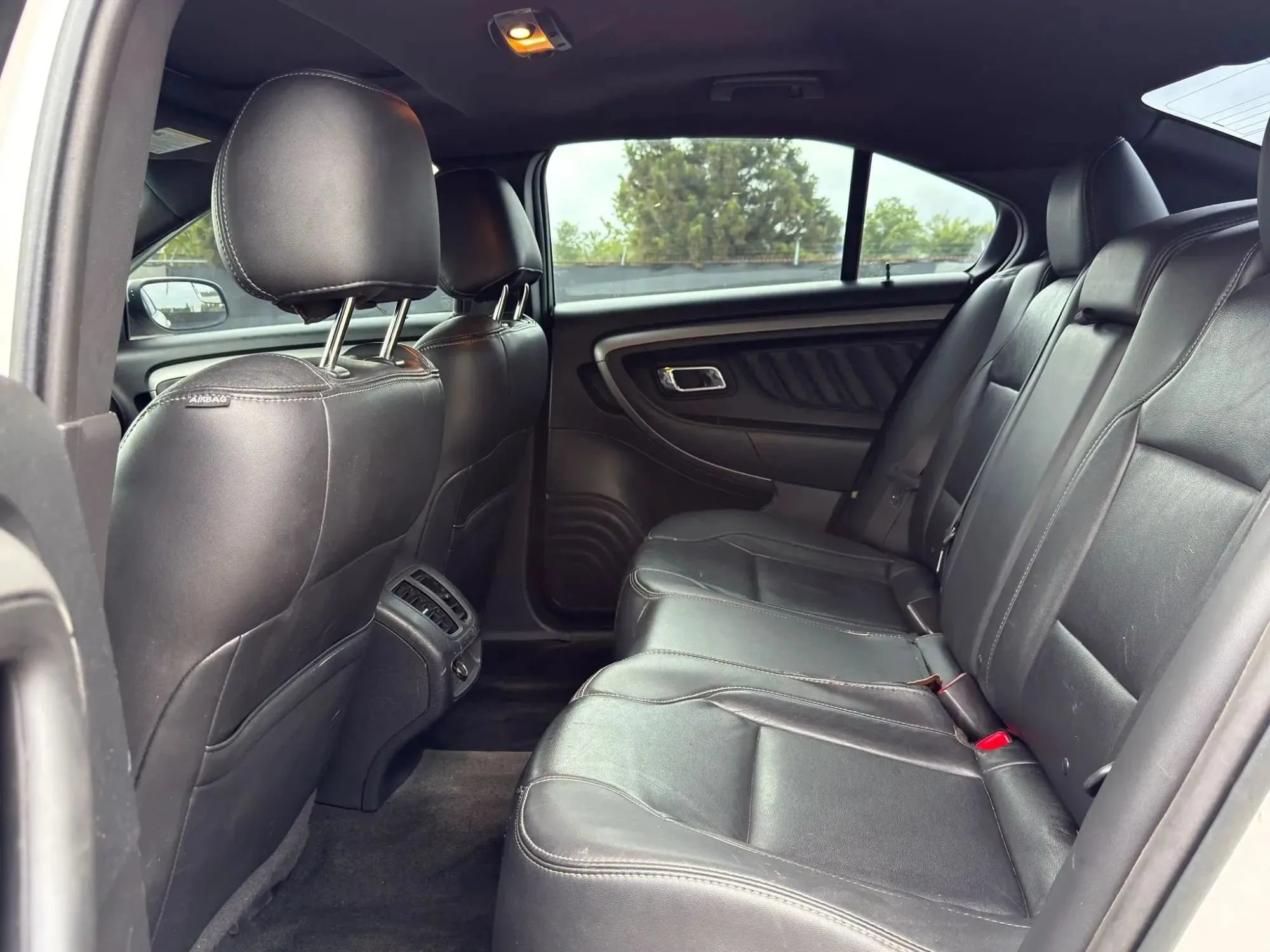 Used 2014 Ford Taurus SEL w/ Equipment Group 201A AWD/4WD image 21