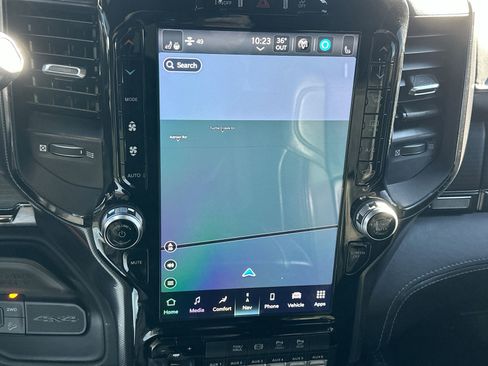 Used 2022 RAM 2500 Limited image 18