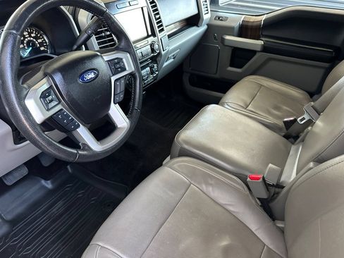Used 2016 Ford F150 Lariat w/ Max Trailer Tow Package AWD/4WD image 9