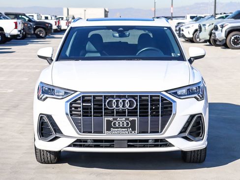 Used 2022 Audi Q3 2.0T Premium Plus w/ Premium Plus Package image 2