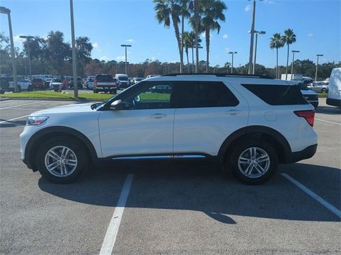 Certified 2023 Ford Explorer XLT w/ Equipment Group 202A image 7