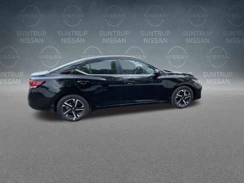 Used 2025 Nissan Sentra SV w/ Trunk Package image 9