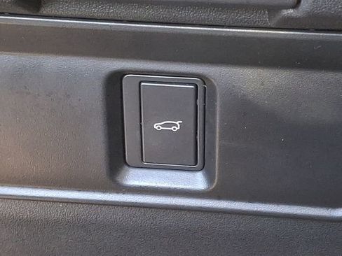 Used 2025 Land Rover Discovery Sport S AWD/4WD image 28