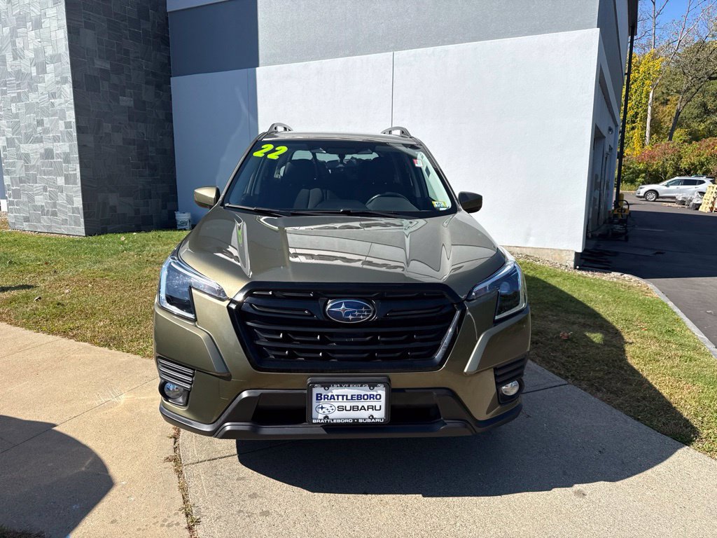 Used 2022 Subaru Forester Premium AWD/4WD image 9