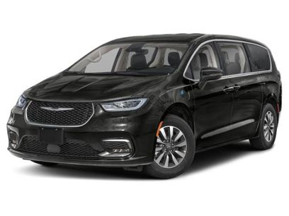 Certified 2024 Chrysler Pacifica Select