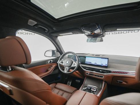 Used 2024 BMW X7 M60i w/ Executive Package AWD/4WD image 16