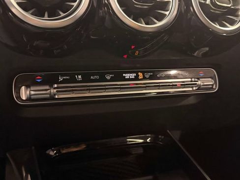 Certified 2026 Mercedes-Benz GLB 250 4MATIC image 30