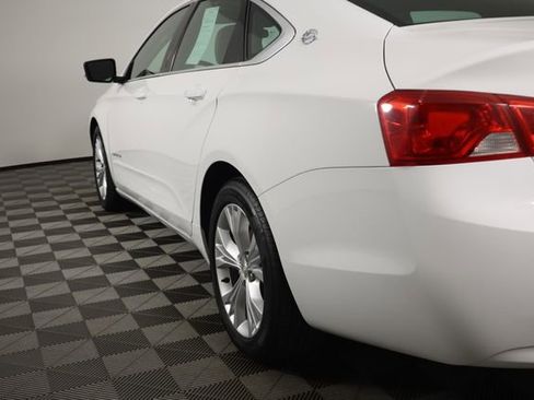 Used 2015 Chevrolet Impala LT FWD image 18