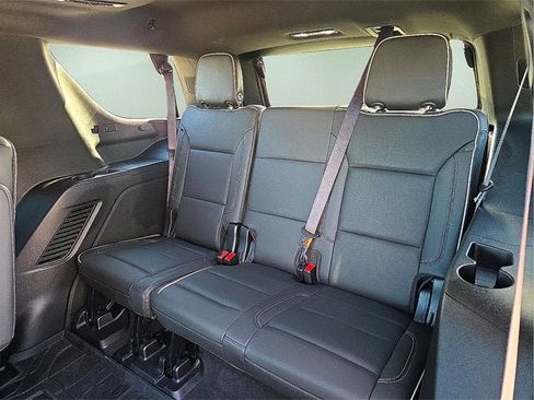 Used 2021 Chevrolet Tahoe Premier w/ Premium Package image 13