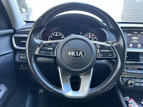 Used 2020 Kia Optima S image 6