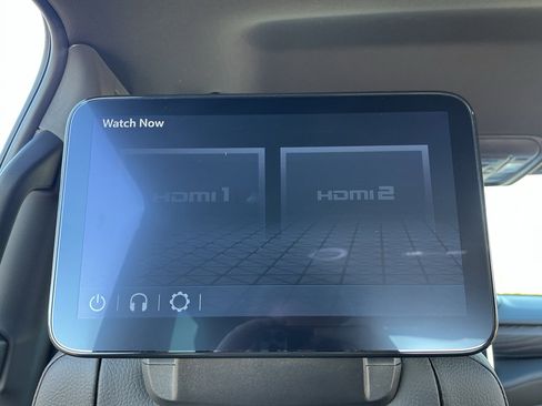 Used 2024 GMC Yukon Denali AWD/4WD image 10