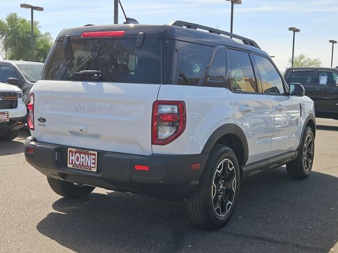 Used 2025 Ford Bronco Sport Outer Banks AWD/4WD image 5