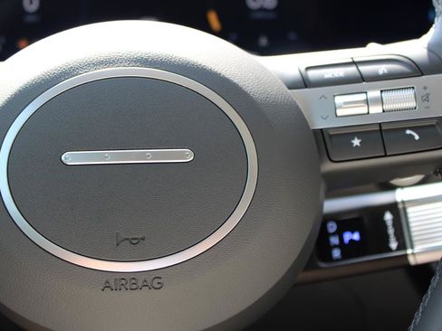 Used 2025 Hyundai Sonata SEL FWD image 20