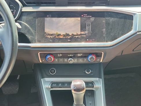 Used 2022 Audi Q3 2.0T Premium AWD/4WD image 29