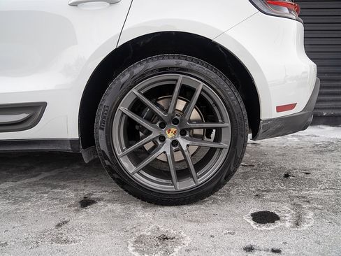 Certified 2026 Porsche Macan Turbo image 26