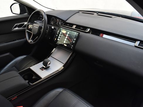 Used 2024 Land Rover Range Rover Velar S image 25