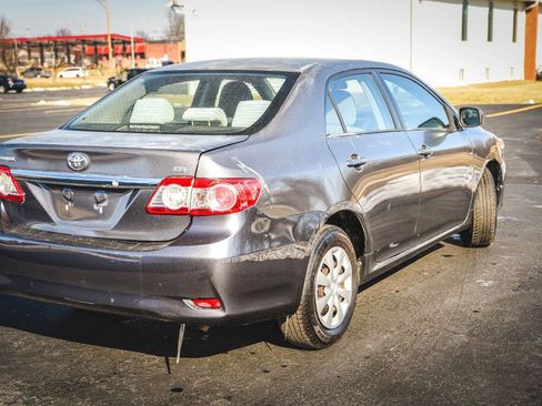 Used 2011 Toyota Corolla LE image 4