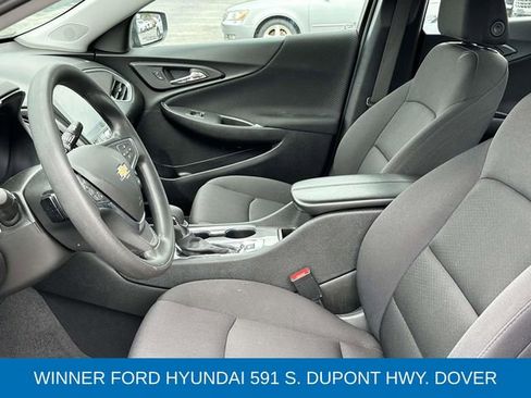 Used 2024 Chevrolet Malibu LT FWD image 9