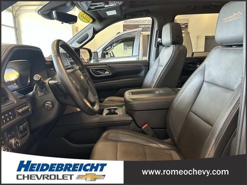 Used 2023 Chevrolet Tahoe High Country w/ Premium Package AWD/4WD image 13