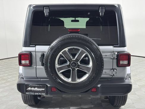 Used 2021 Jeep Wrangler Unlimited Sahara image 6