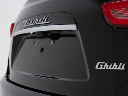 Used 2017 Maserati Ghibli RWD image 15