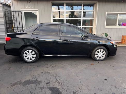Used 2013 Toyota Corolla L image 7