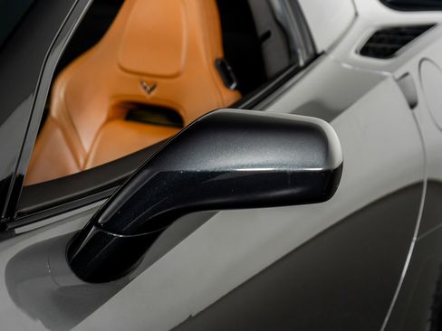 Used 2015 Chevrolet Corvette Stingray Coupe w/ 2LT Preferred Equipment Group image 27