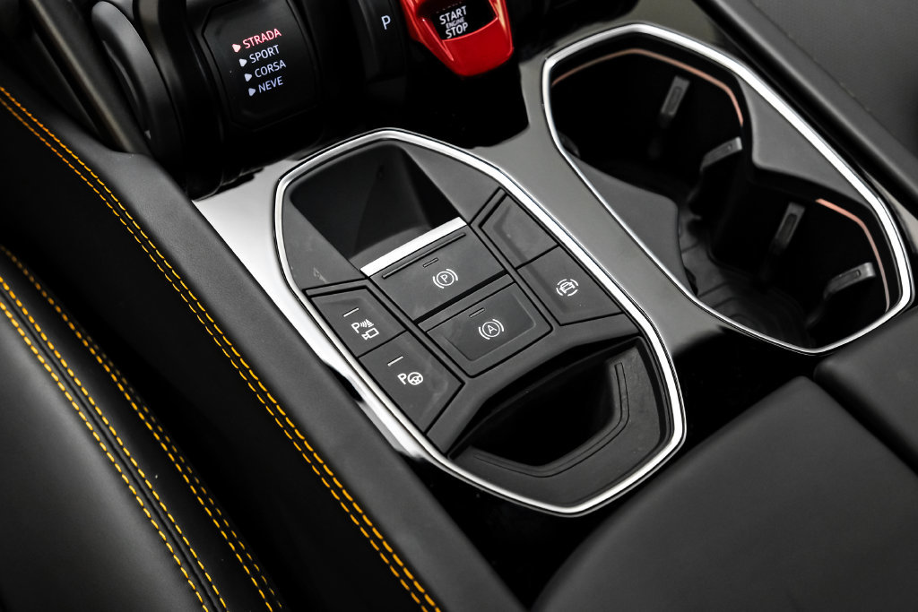 Used 2024 Lamborghini Urus S AWD/4WD image 28