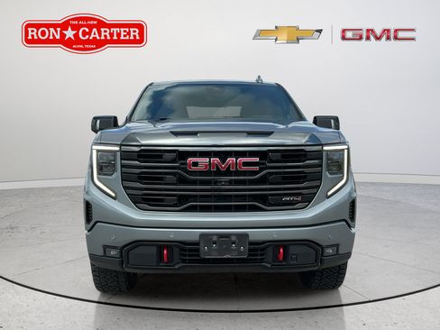 Used 2023 GMC Sierra 1500 AT4 w/ AT4 Premium Package AWD/4WD image 2