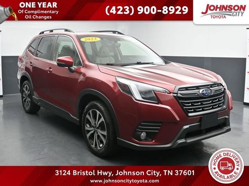 Used 2023 Subaru Forester Limited AWD/4WD image 1
