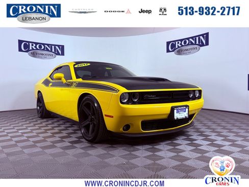 Used 2017 Dodge Challenger R/T w/ Quick Order Package 22P T/A RWD image 1