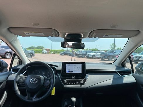 Used 2024 Toyota Corolla LE FWD image 26