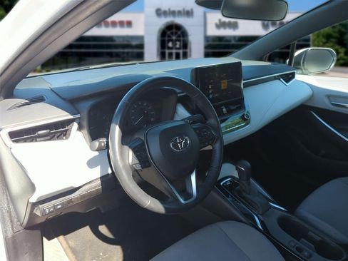 Used 2024 Toyota Corolla SE FWD image 12