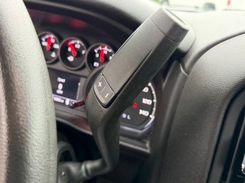Certified 2022 Chevrolet Silverado 1500 Custom AWD/4WD image 31