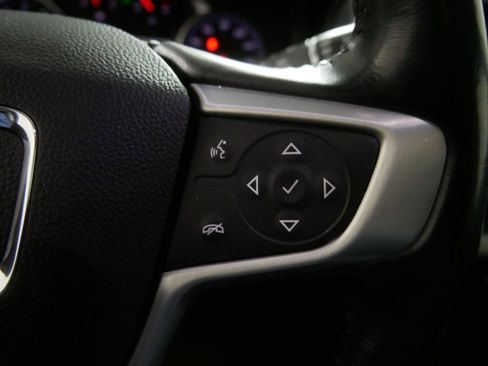 Used 2018 GMC Acadia SLT image 22