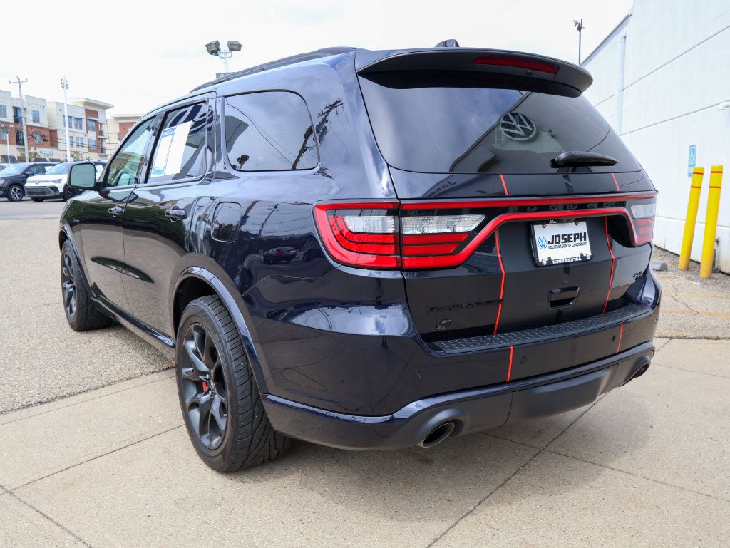 Used 2024 Dodge Durango R/T w/ Tow 'N Go Package AWD/4WD image 3