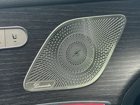 Used 2025 Mercedes-Benz GLE 450e 4MATIC image 24