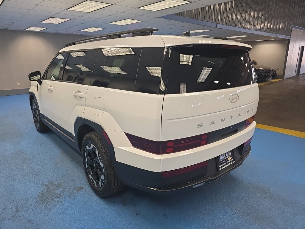 Used 2026 Hyundai Santa Fe SEL AWD/4WD image 5
