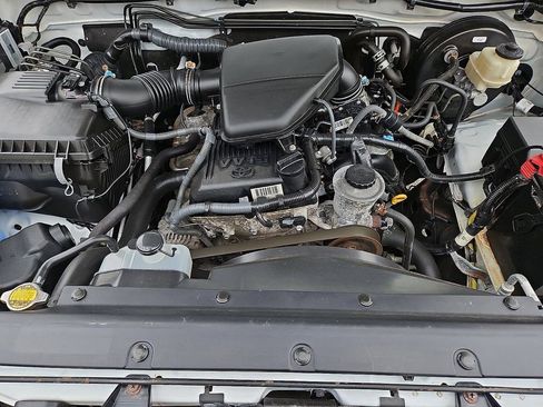 Used 2013 Toyota Tacoma 2WD Access Cab w/ SR5 Pkg image 27