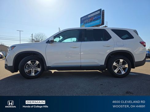 Certified 2025 Honda Pilot EX-L image 12