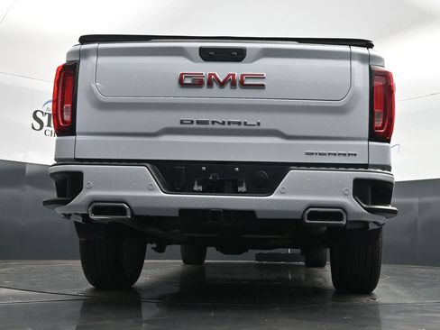 Used 2026 GMC Sierra 1500 Denali w/ Denali Reserve Package AWD/4WD image 31