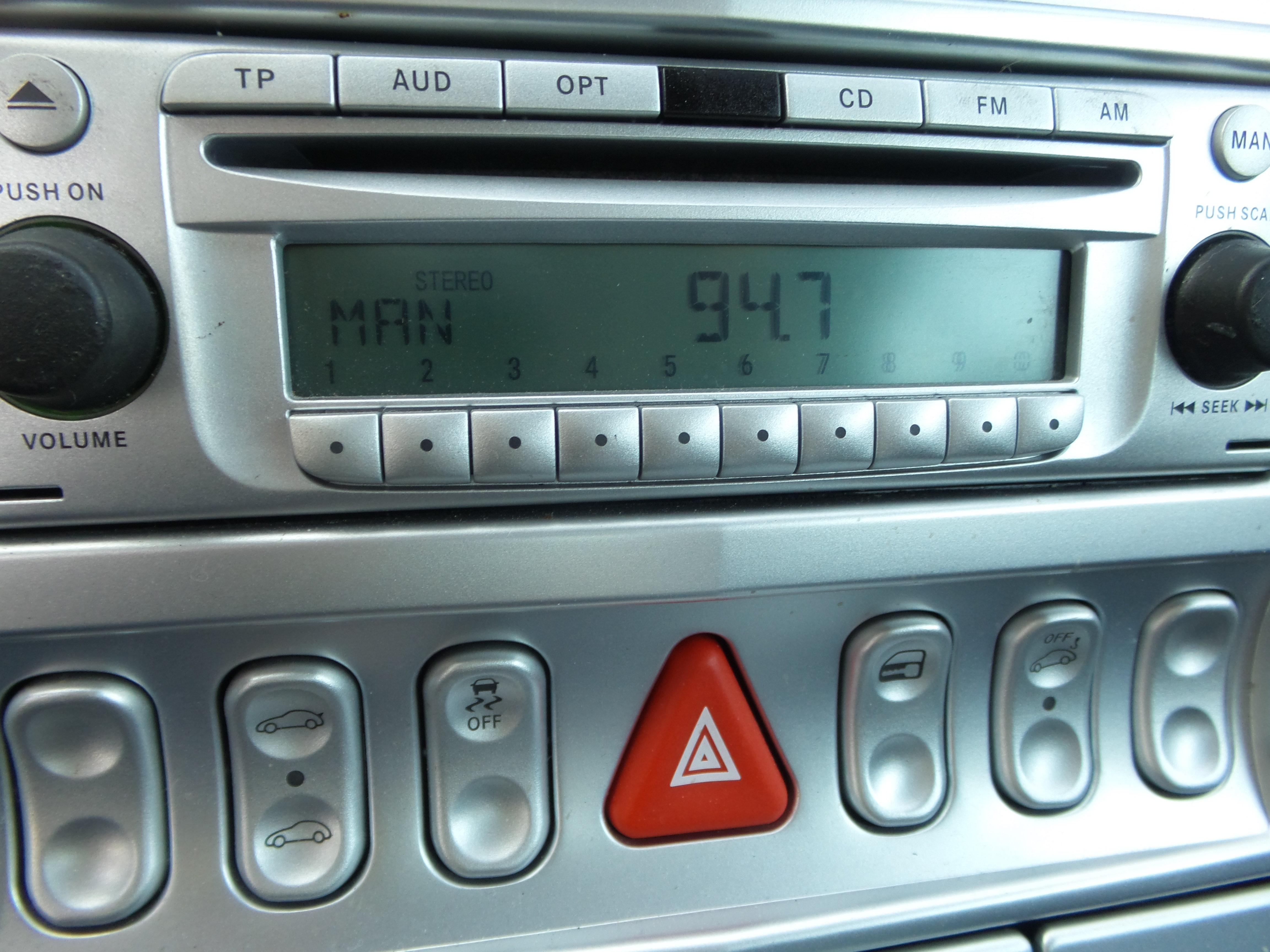 Used 2007 Chrysler Crossfire Coupe RWD image 55