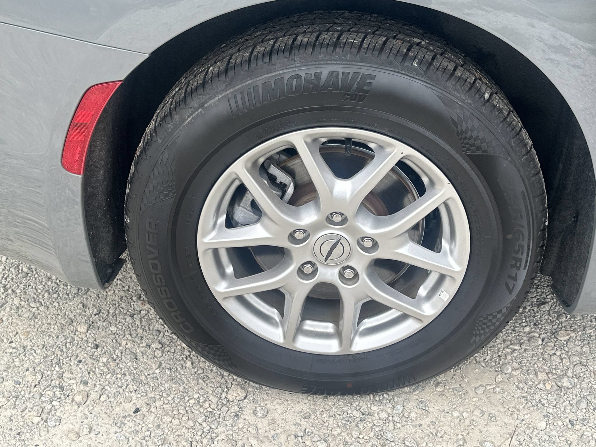 Used 2025 Chrysler Pacifica Select FWD image 16